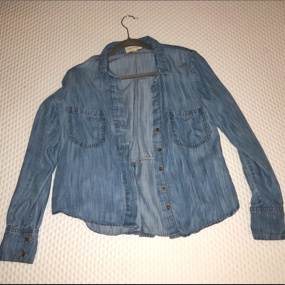 Cloth + Stone chambray shirt.
